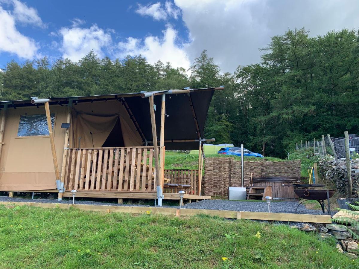 Luxuszelt Mountain View Safari Tent With Hot Tub In The Heart Of Snowdonia Dolgellau