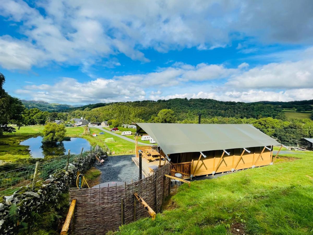 Luxuszelt Mountain View Safari Tent With Hot Tub In The Heart Of Snowdonia